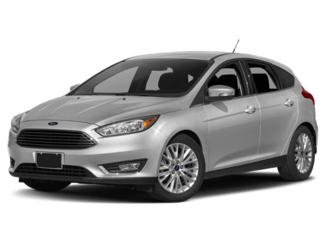 2015 Ford Focus 5 Door Hatch Titanium's photo