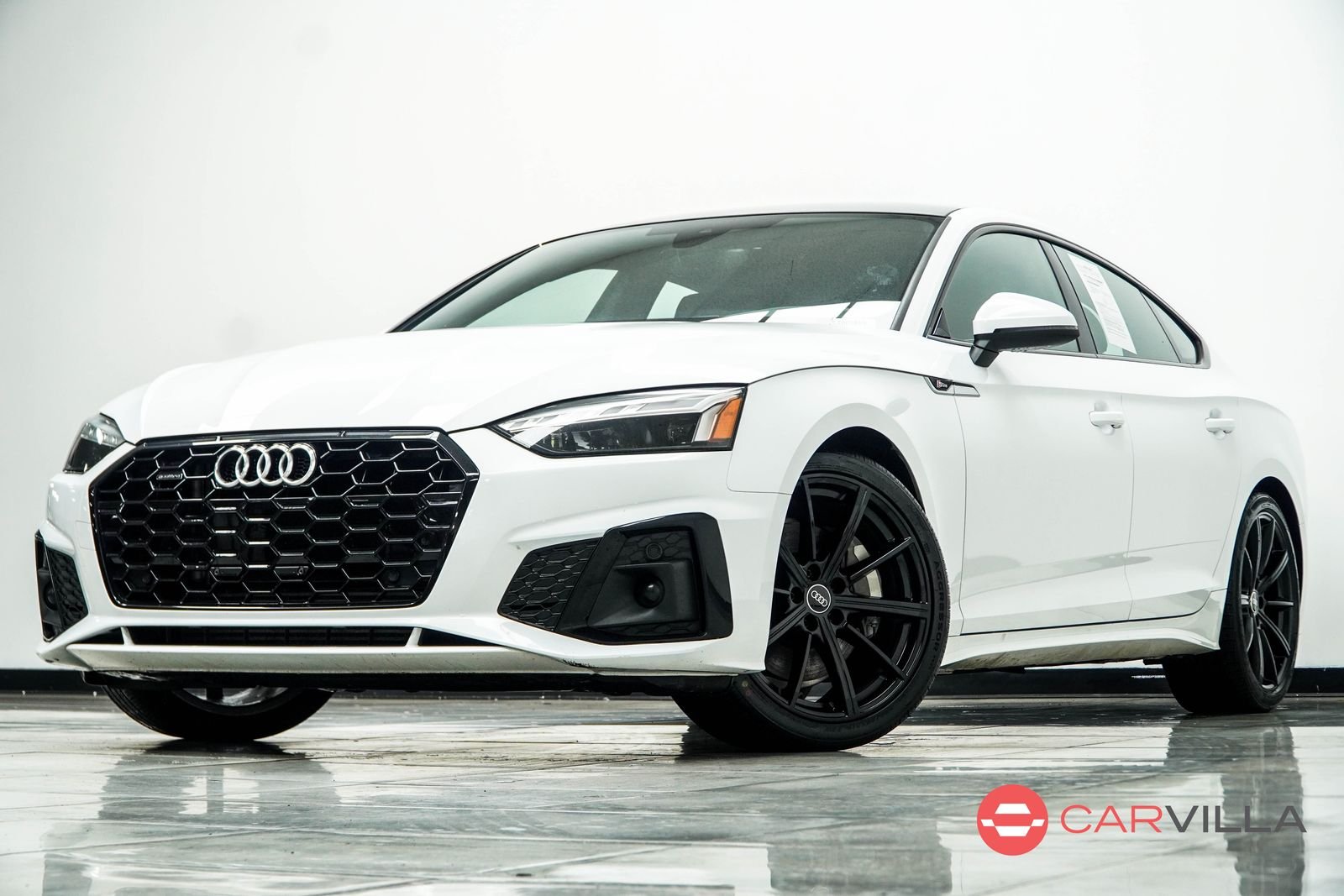 Used 2025 White Audi 45 S line Premium Plus image 1