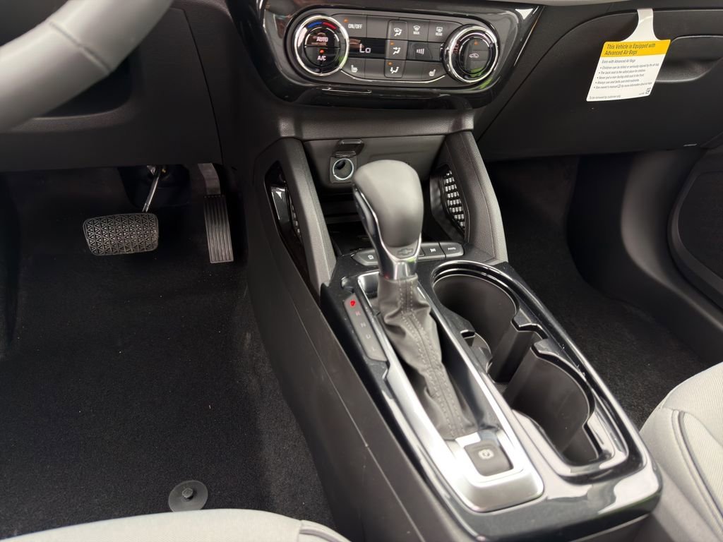 New 2026 Summit White Chevrolet LT image 15