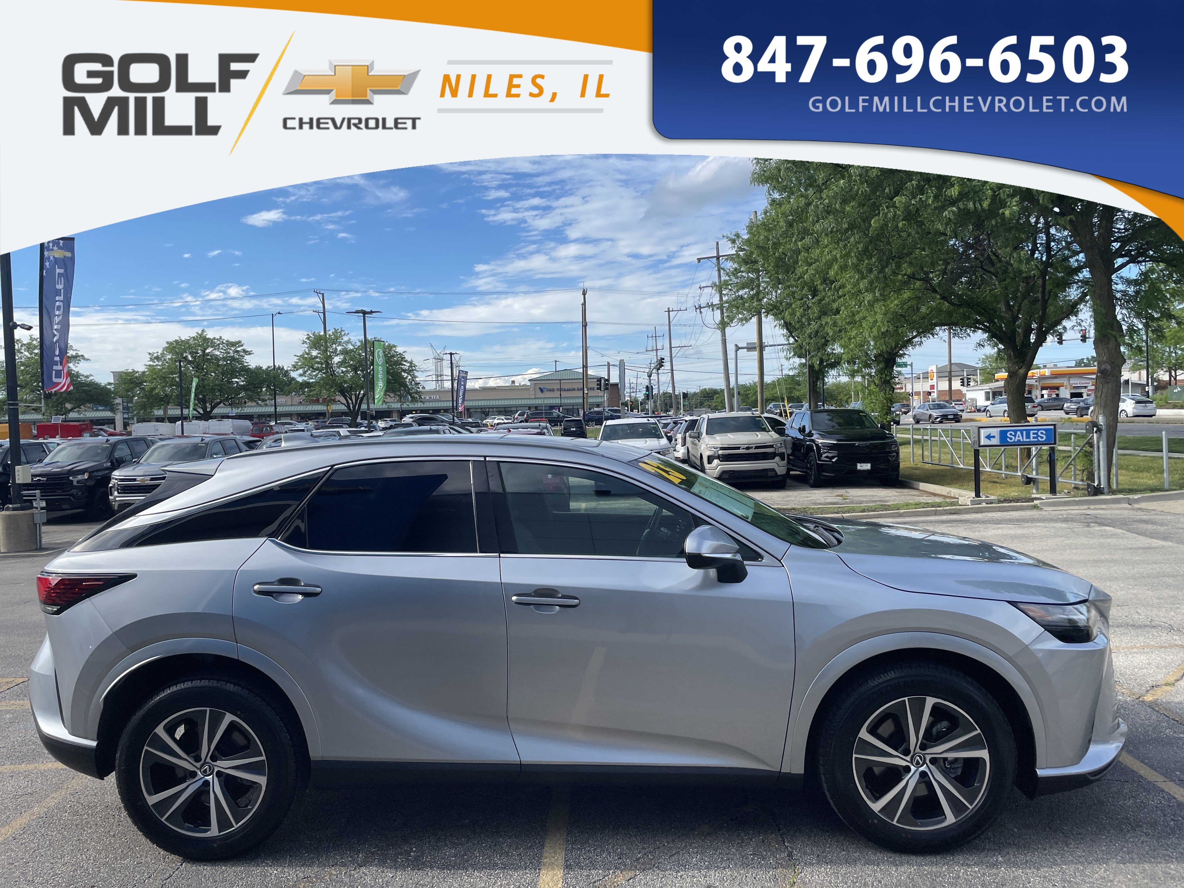 Used 2023 Silver Lexus RX 350 Premium image 5