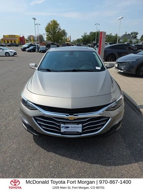 Used 2022 Gray Chevrolet LT image 8
