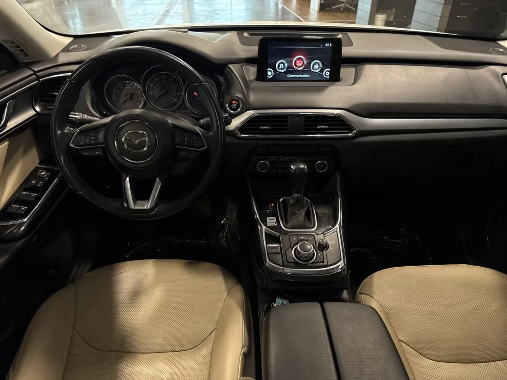 Used 2018 White Mazda Touring image 11