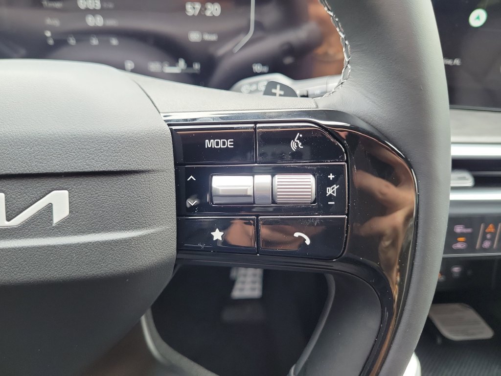 New 2026 Jungle Green Kia X-Line SX Prestige AWD image 28