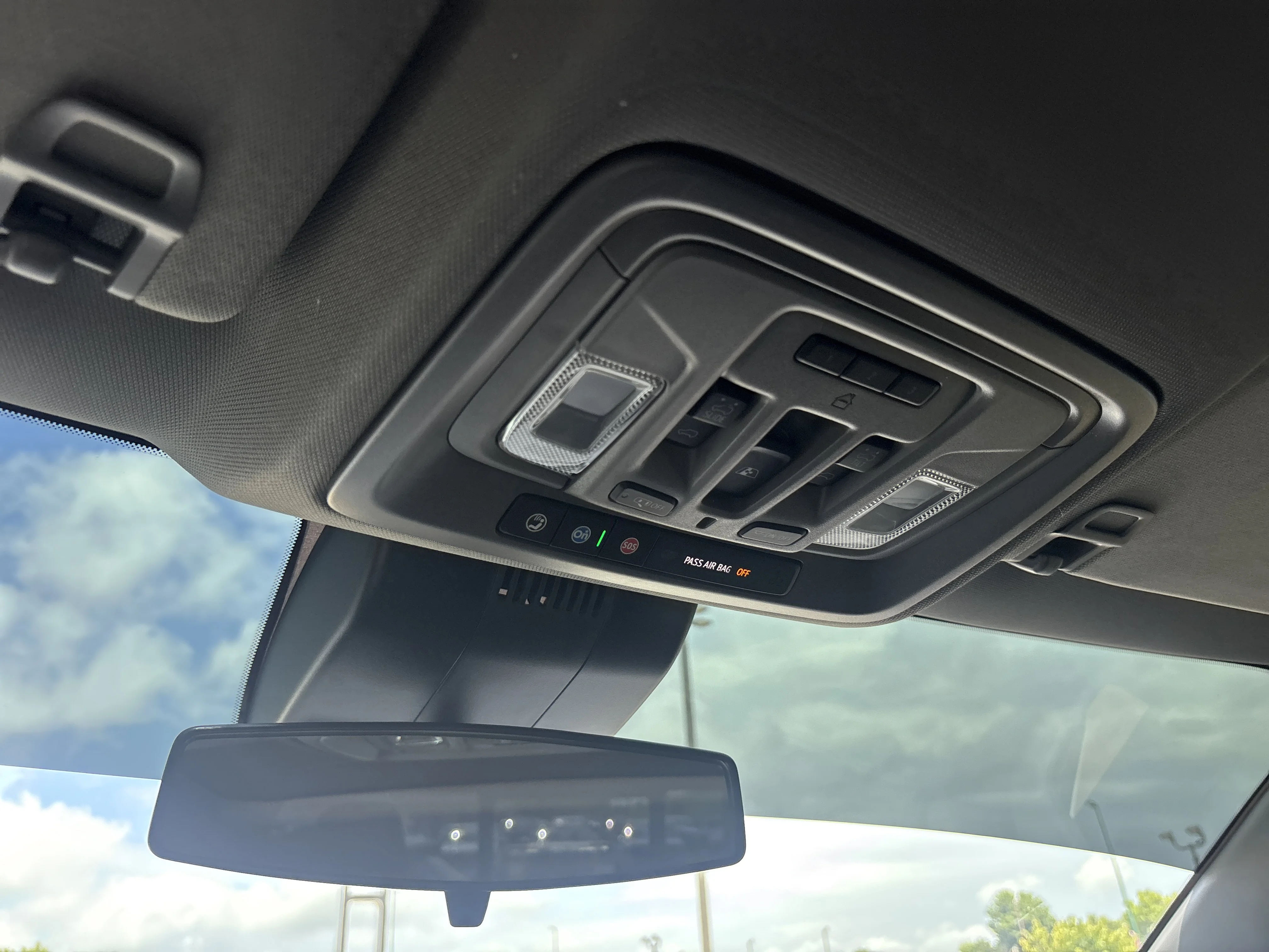 Used 2025 Summit White Chevrolet LT Trail Boss image 45