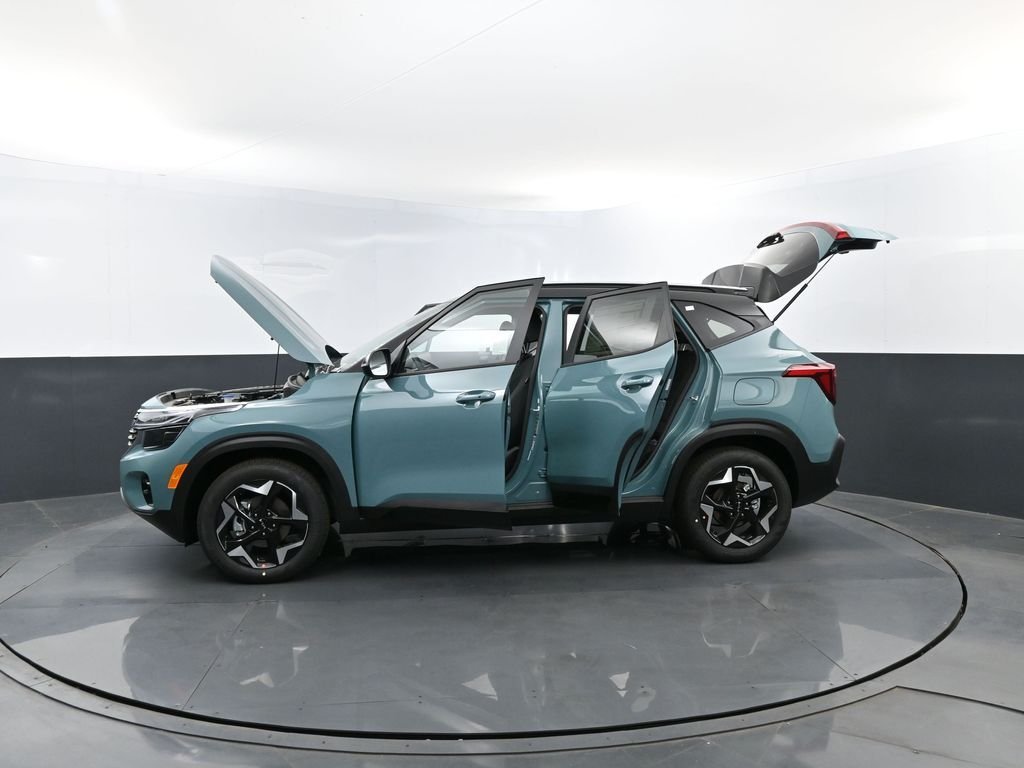 New 2026 Pluton Blue / Black Roof Kia S image 33