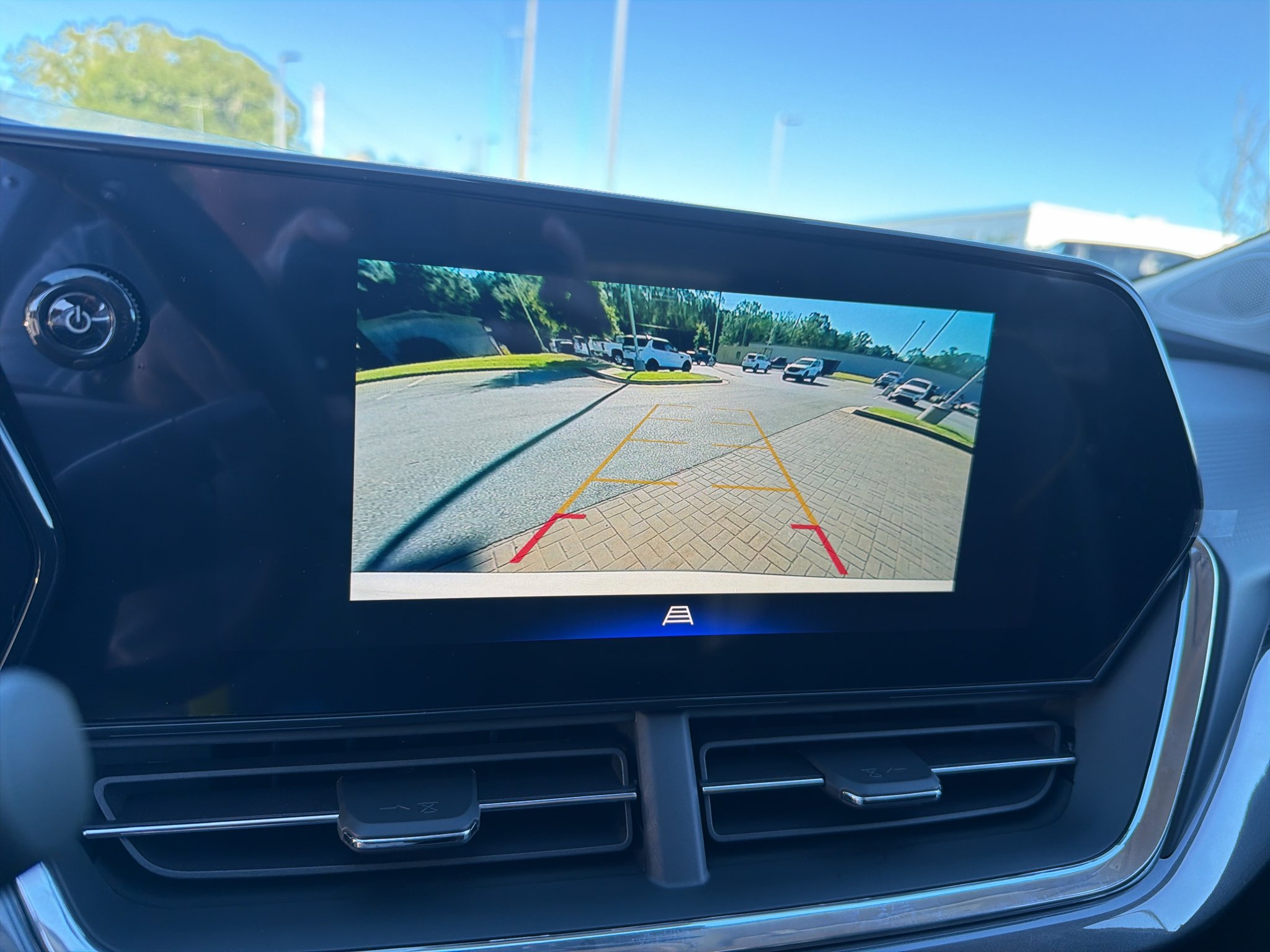 New 2026 White Sands Chevrolet ACTIV image 30