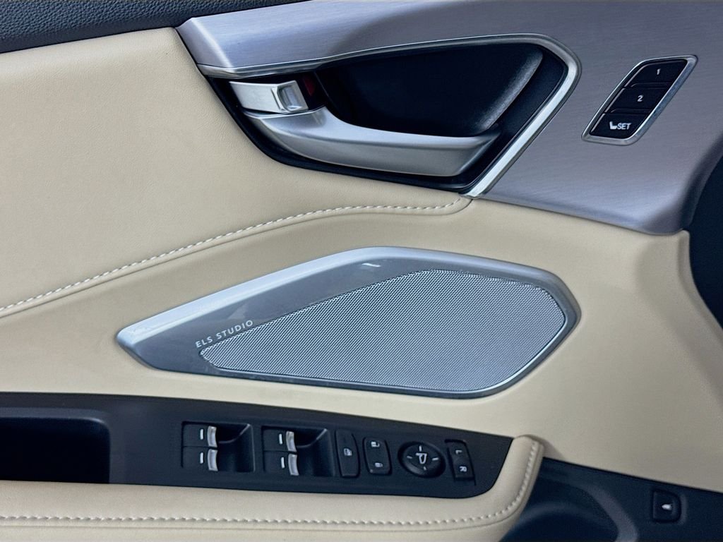 Used 2024 Majestic Black Pearl Acura Technology Package image 22