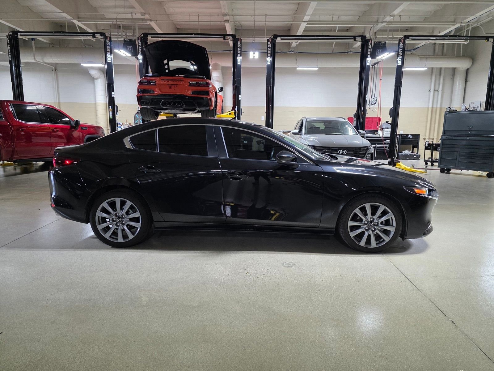 Used 2025 Jet Black Mica Mazda 2.5 S Preferred Package image 8