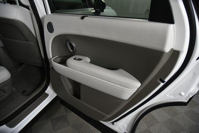 New 2026 White Hyundai SEL Premium 7P image 74