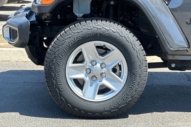 Certified Used 2022 Gray Jeep Sport image 24