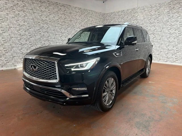 Used 2019 Black Obsidian INFINITI LUXE image 3