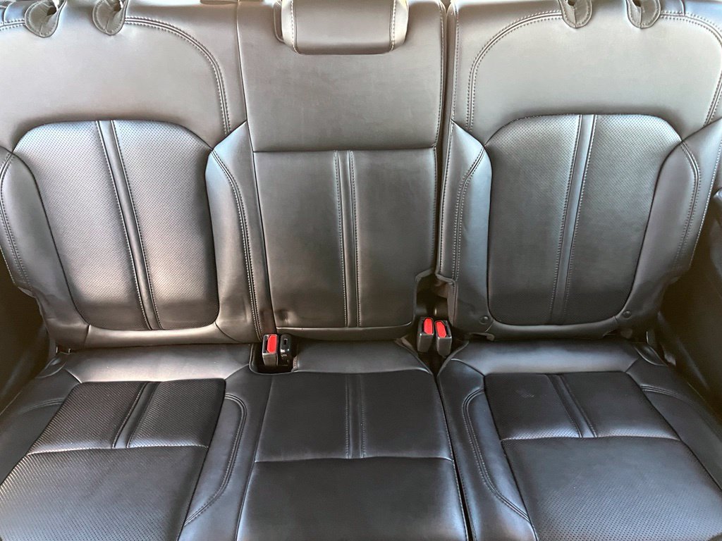 Used 2022 White Jeep Series II image 19
