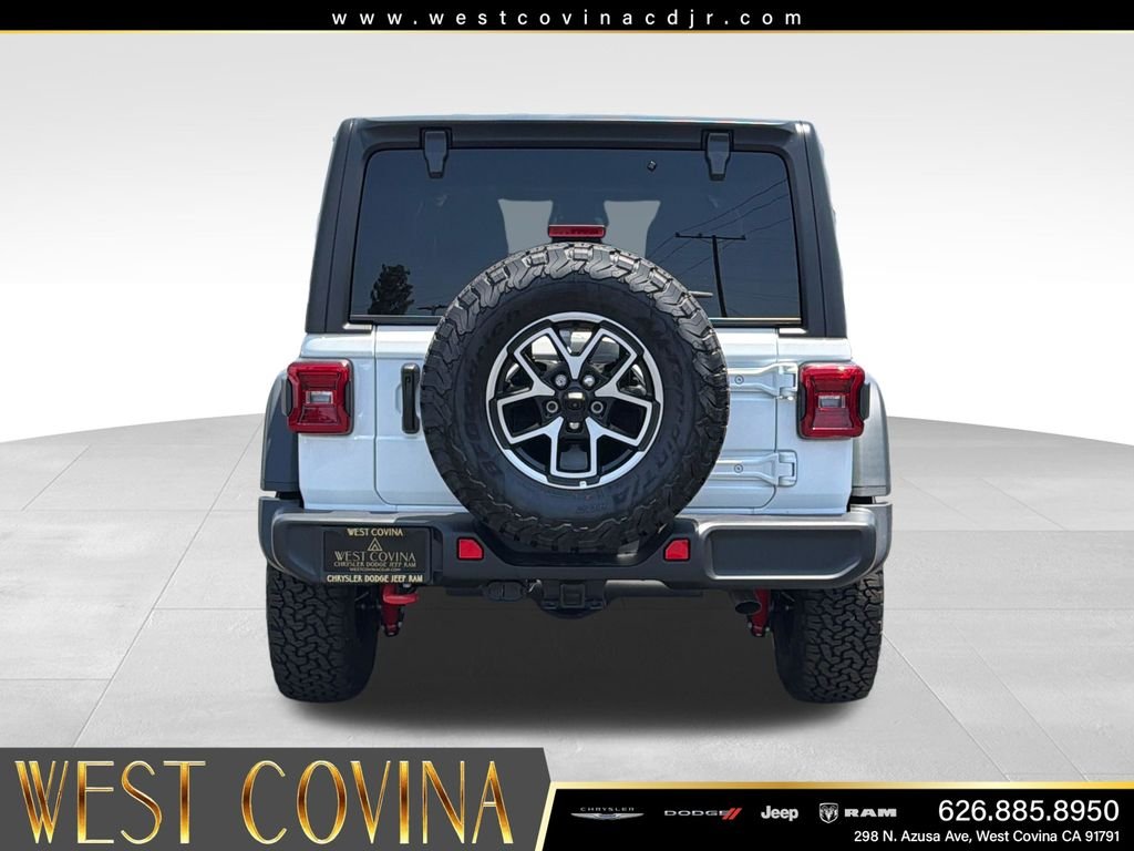 New 2026 Bright White Clear-Coat Exterior Paint Jeep Rubicon image 4