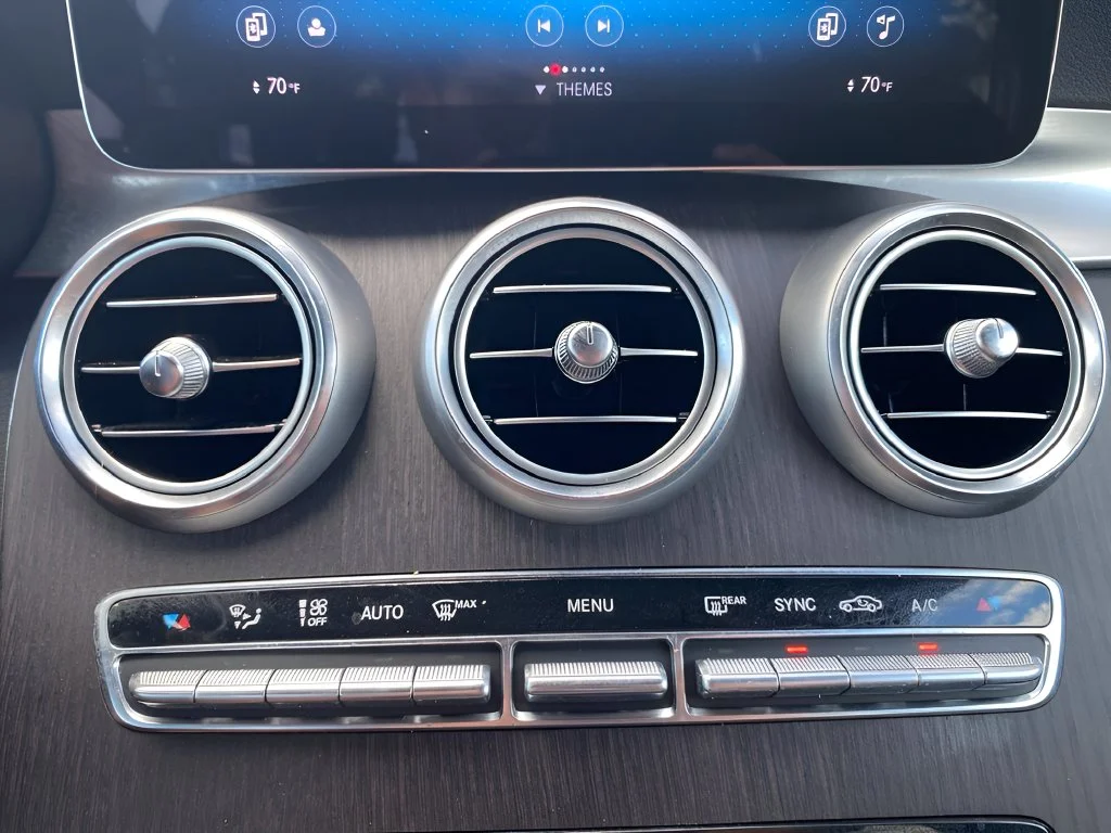 Used 2022 Black Mercedes-Benz GLC 300 image 26