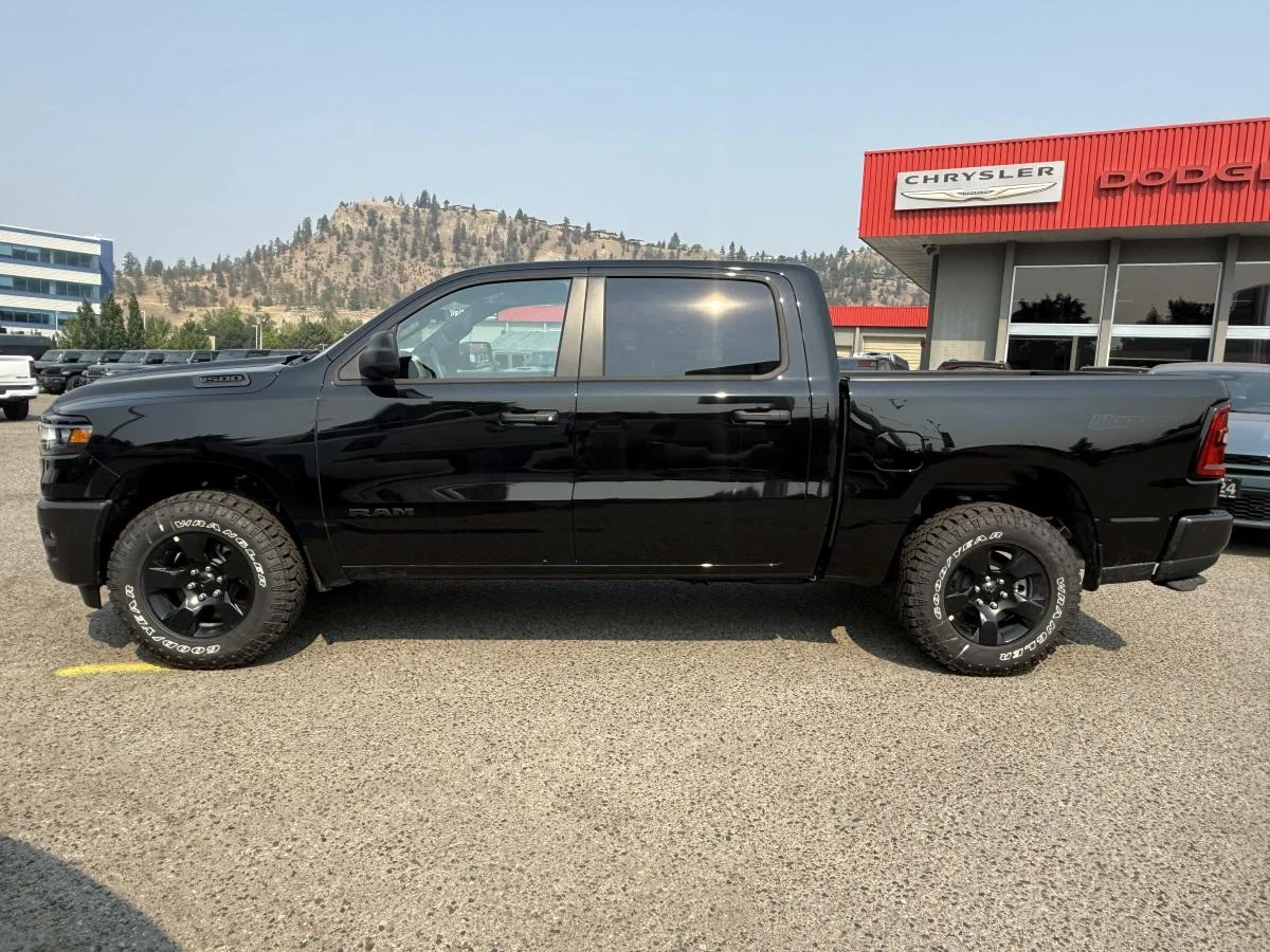 New 2026 Black RAM Warlock image 2
