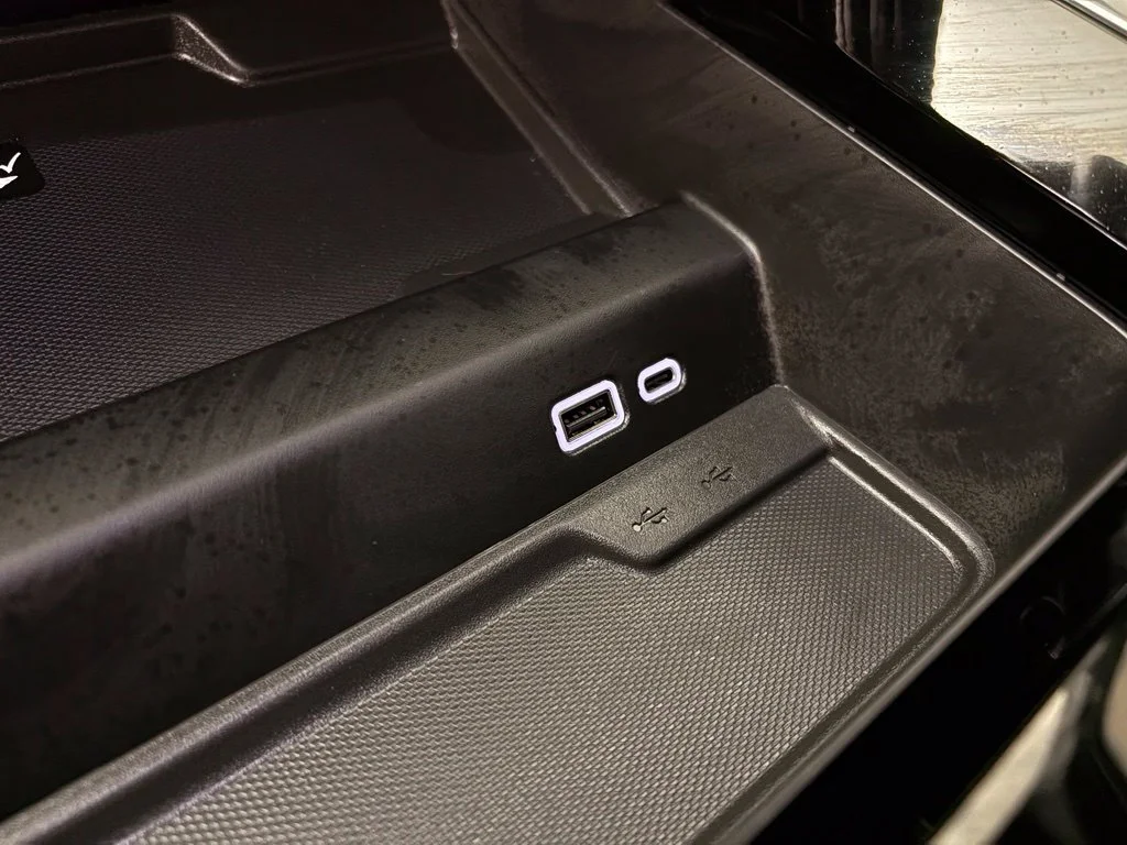2027 Chevrolet Tahoe Premier - Photo 36