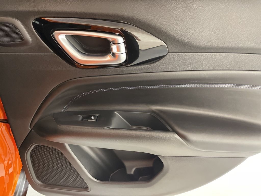 New 2026 Joose (DISC) Jeep Latitude image 41