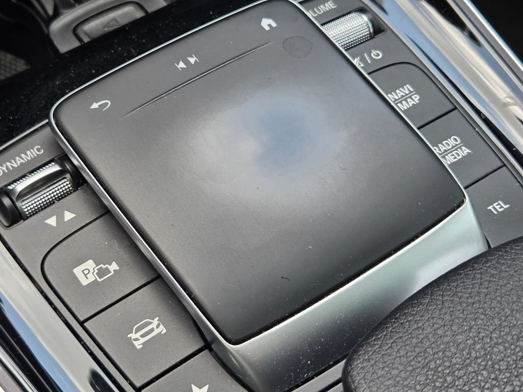 Used 2021 Night Black Mercedes-Benz GLB 250 image 14
