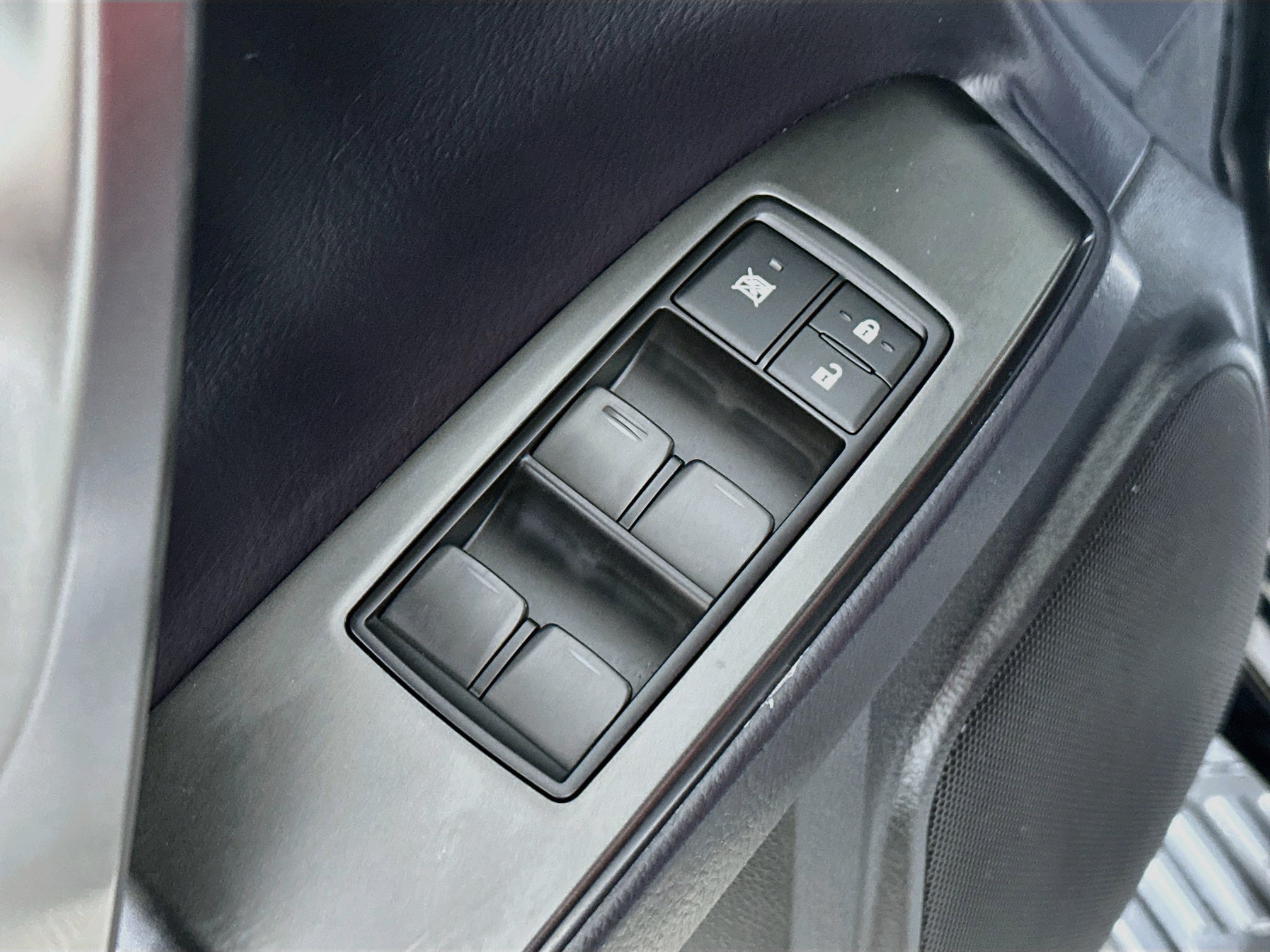 Certified Used 2023 Onyx Black Lexus 460 Luxury image 18