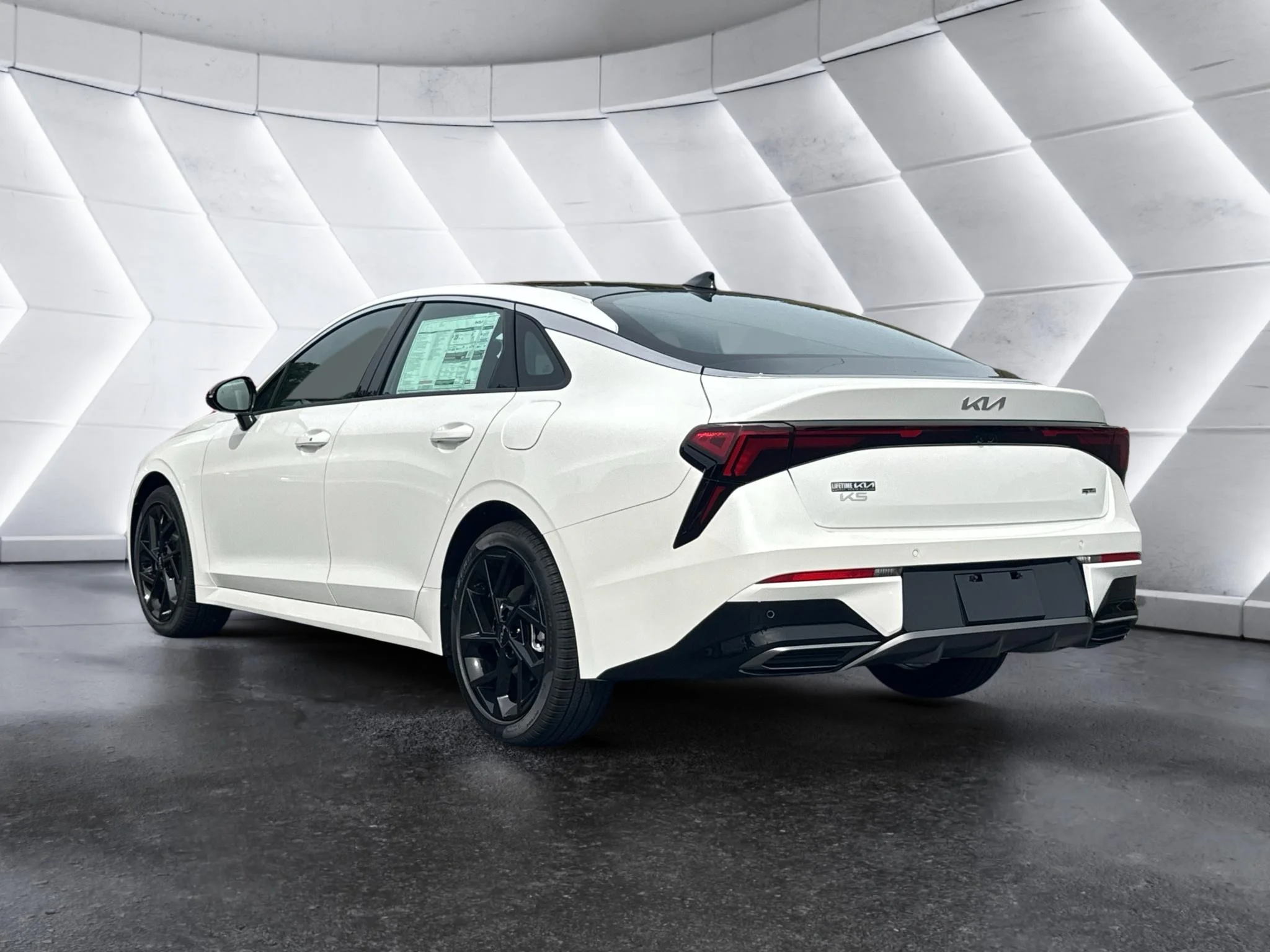 New 2027 Snow White Pearl Kia GT-Line image 7