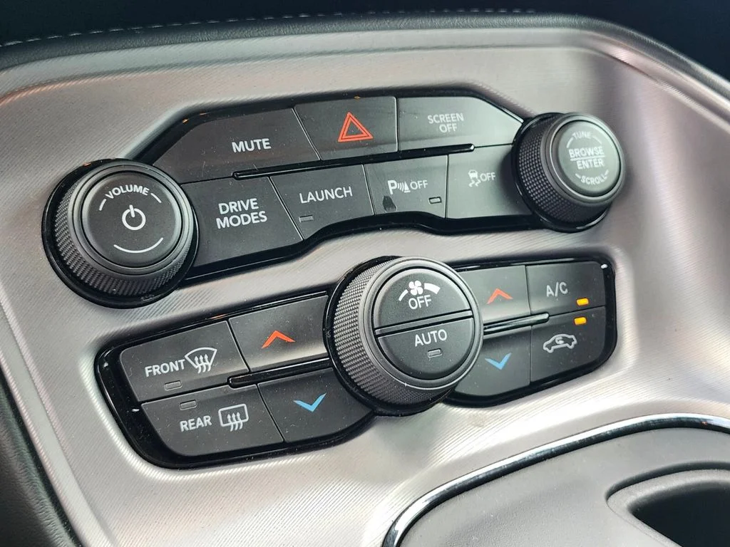 Used 2023 Green Dodge R/T Scat Pack image 19