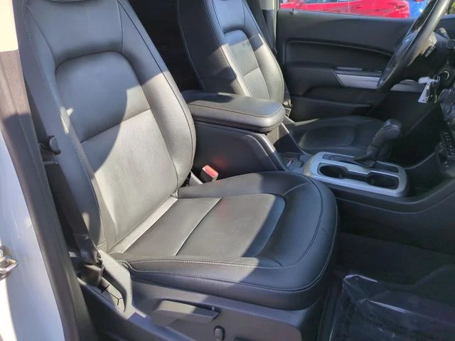 Used 2019 White Chevrolet ZR2 image 24