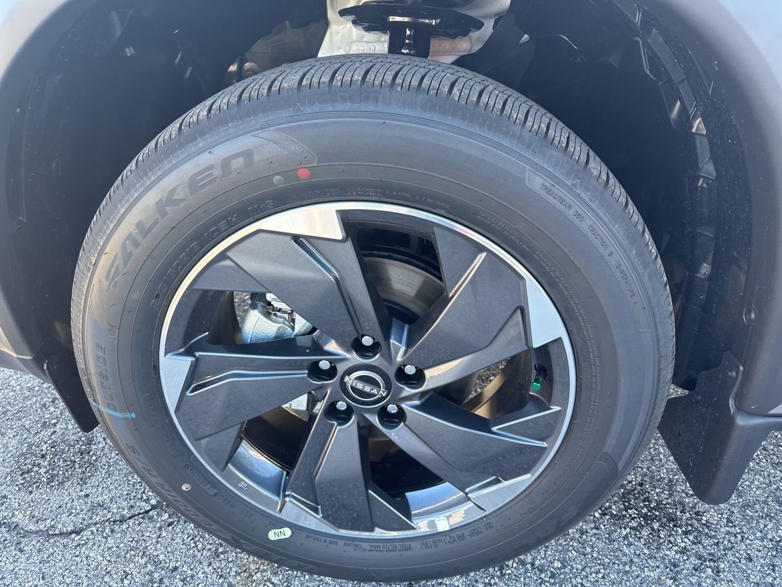 New 2026 Nissan Rogue SV 4D Sport Utility