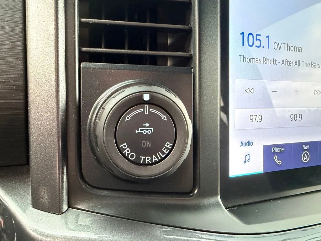 Used 2023 Silver Ford XLT image 26