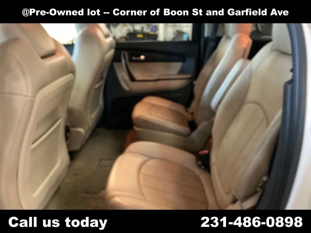 Used 2011  GMC Denali image 25