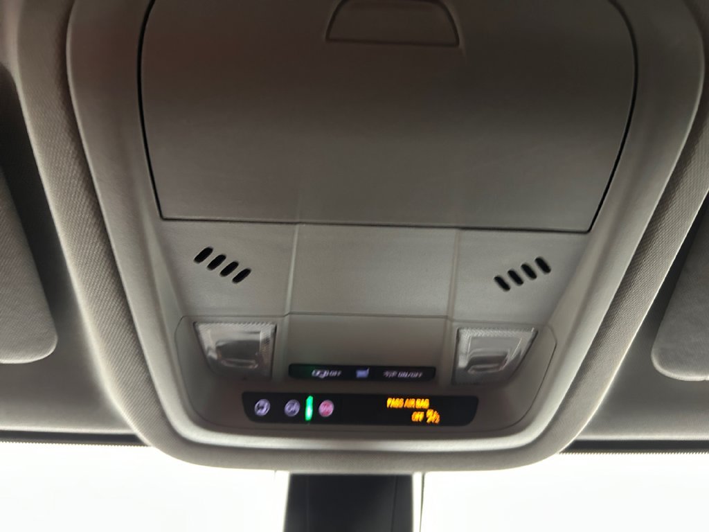 2023 GMC Acadia SLE - Photo 29
