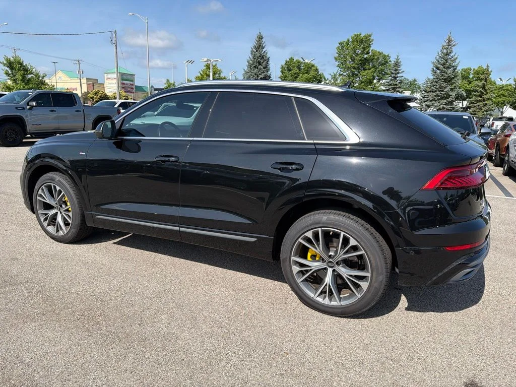 Used 2023 Black Audi 55 Premium Plus image 5