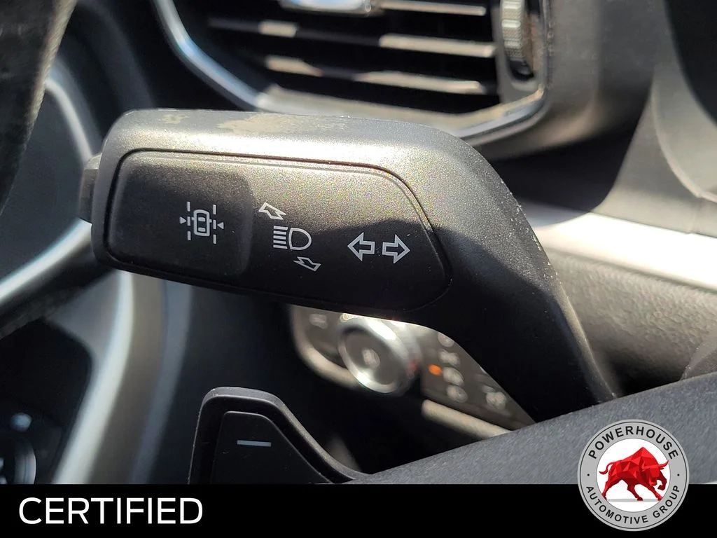 Used 2021 Black Ford XLT image 32