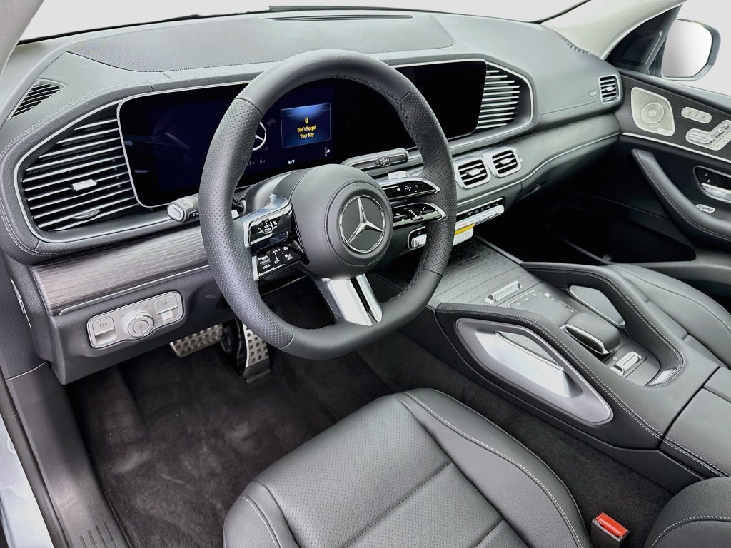 Certified Used 2026 Cirrus Silver Metallic Mercedes-Benz GLS 450 image 9