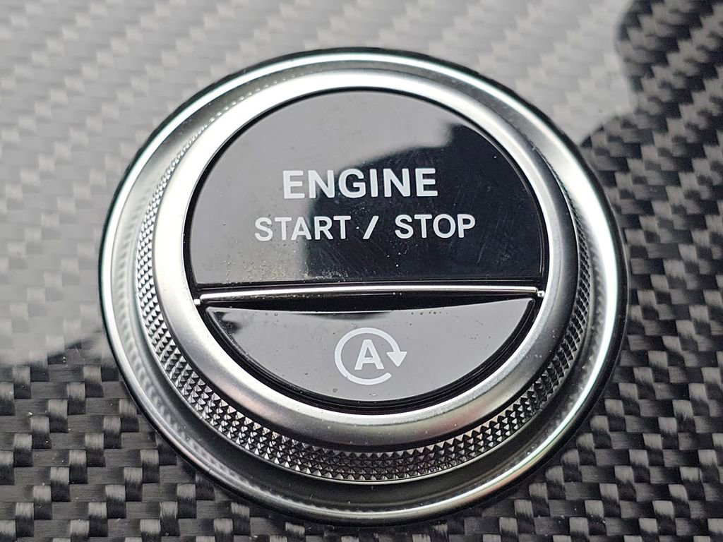 New 2026 MANUFAKTUR exclusive graphite grey magno Mercedes-Benz C 43 AMG® image 75