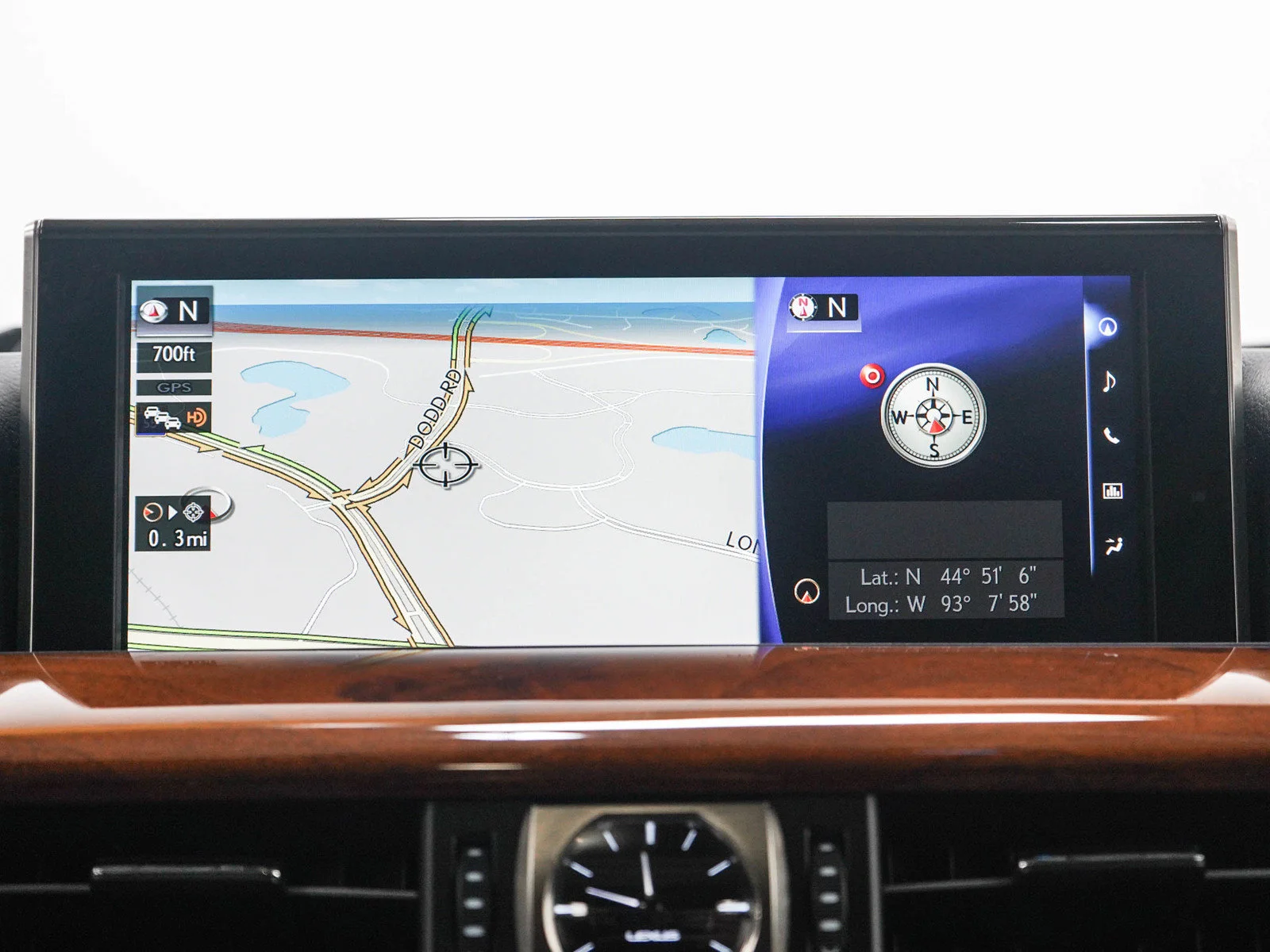 Used 2018 Silver Lexus 570 image 20