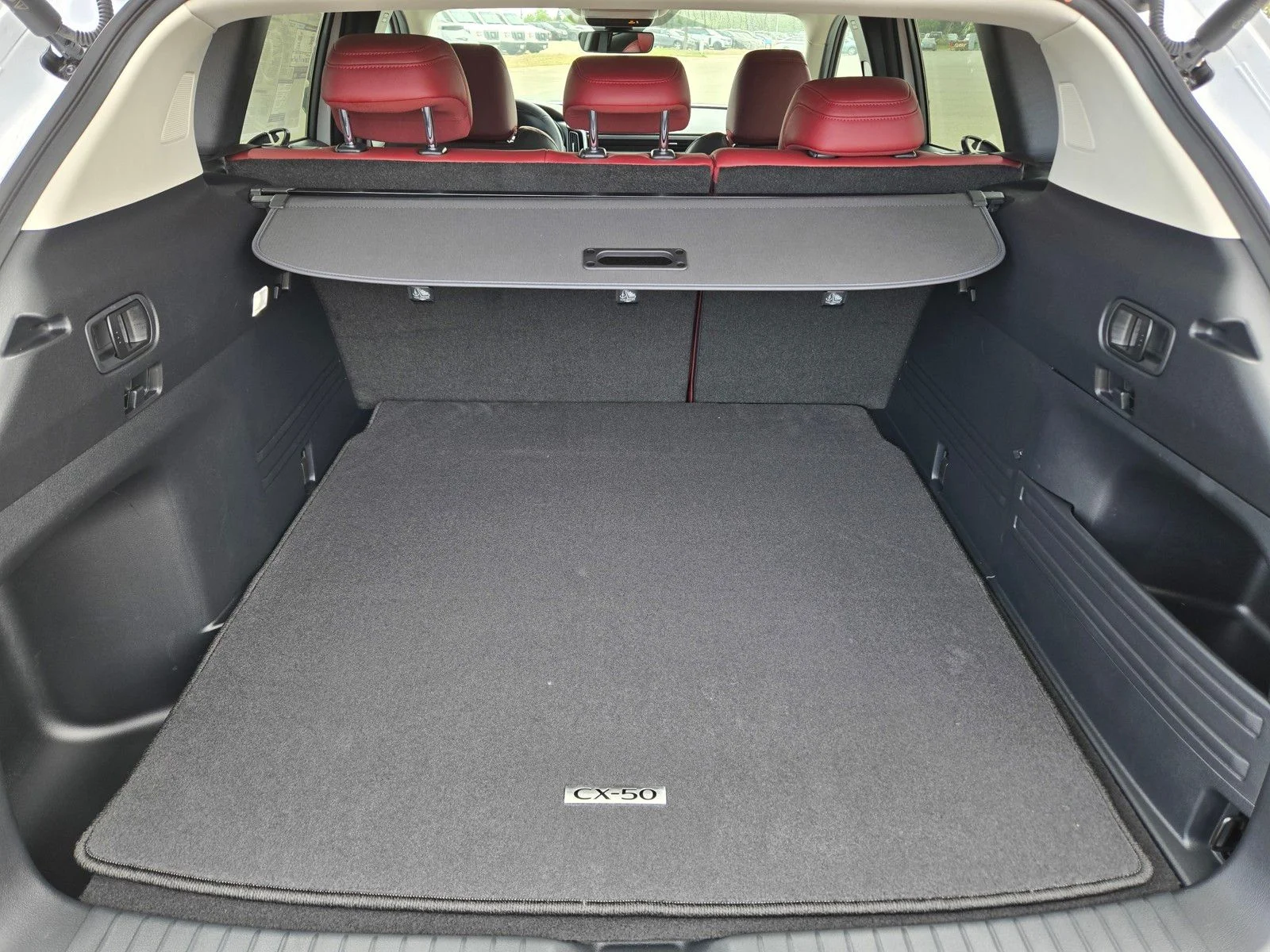 New 2026 Wind Chill Pearl Mazda Premium AWD image 9