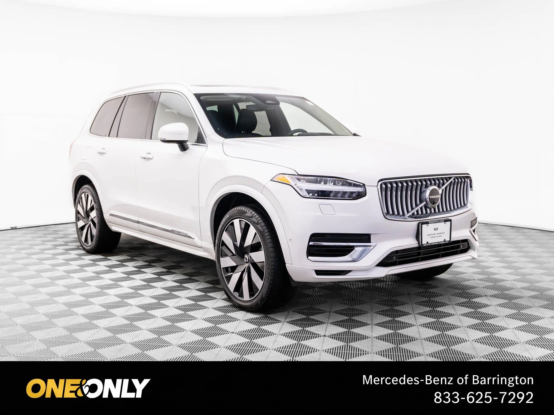 Used 2024 White Volvo Ultimate image 7