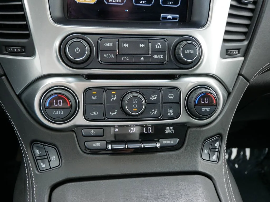 Used 2019 Gray Chevrolet Premier image 22