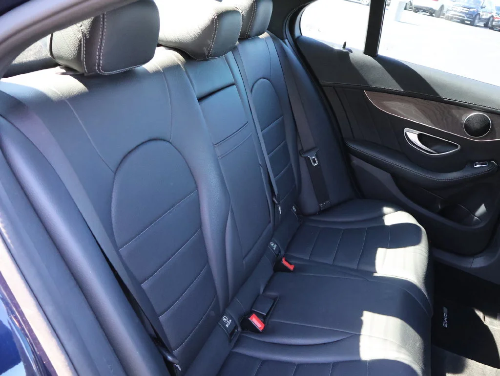 Used 2016  Mercedes-Benz C 300 image 32