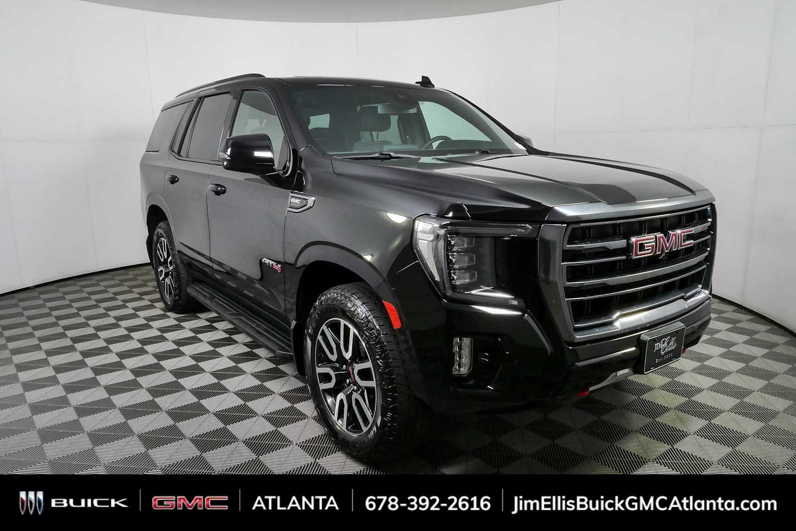 2024 GMC Yukon 4WD AT4's photo