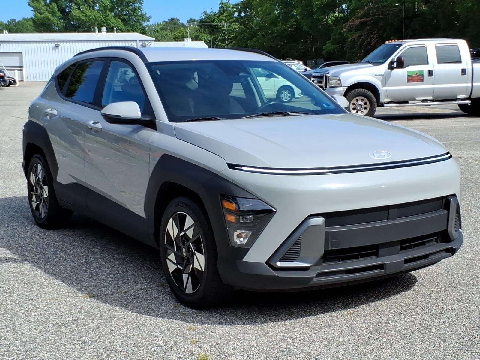 Used 2024 Cyber Gray Metallic Hyundai SEL image 5
