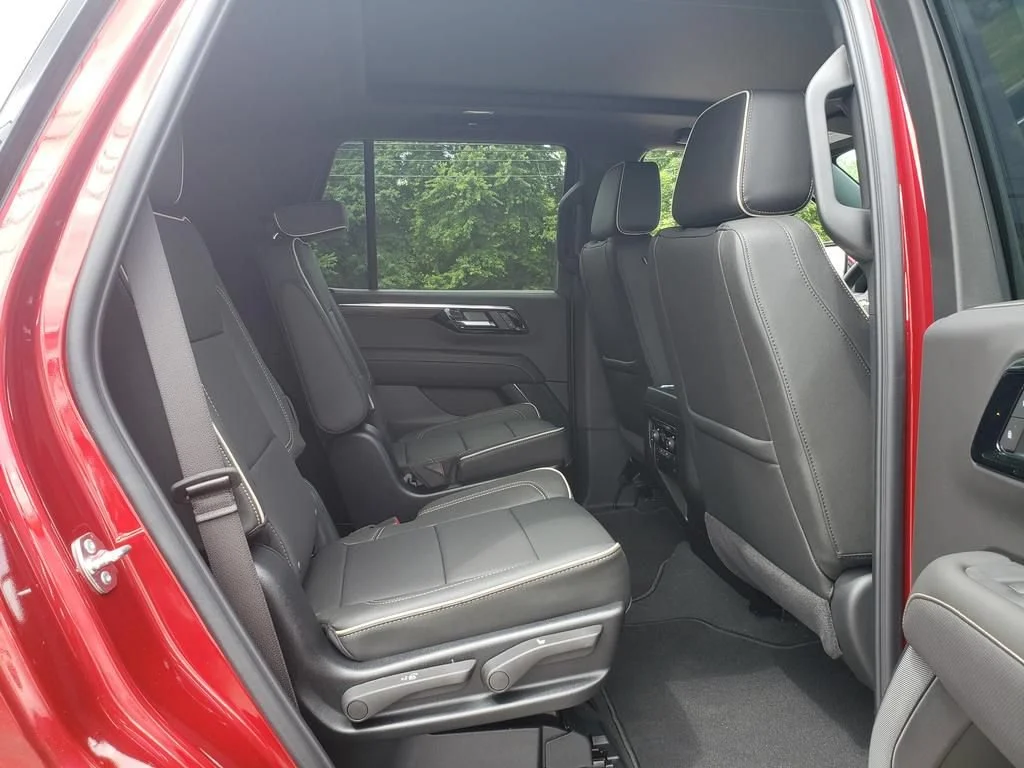 2026 Chevrolet Tahoe Premier - Photo 22