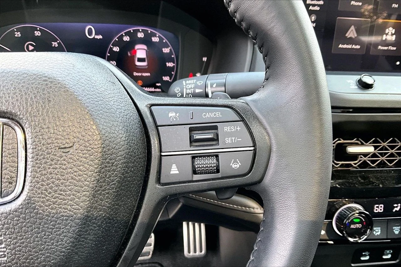 Certified Used 2025  Honda Sport-L image 30