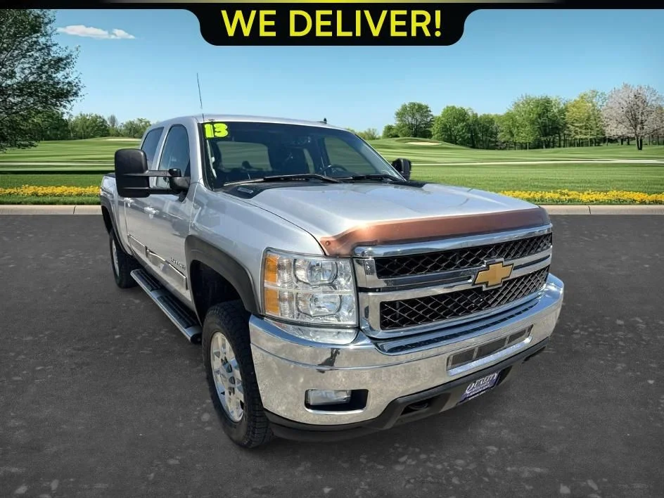 Used 2013 Silver Chevrolet LTZ image 3