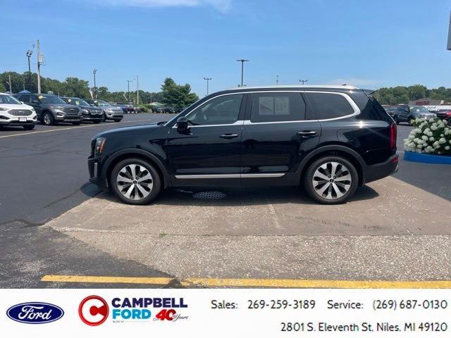 Used 2022 Black Kia SX image 6