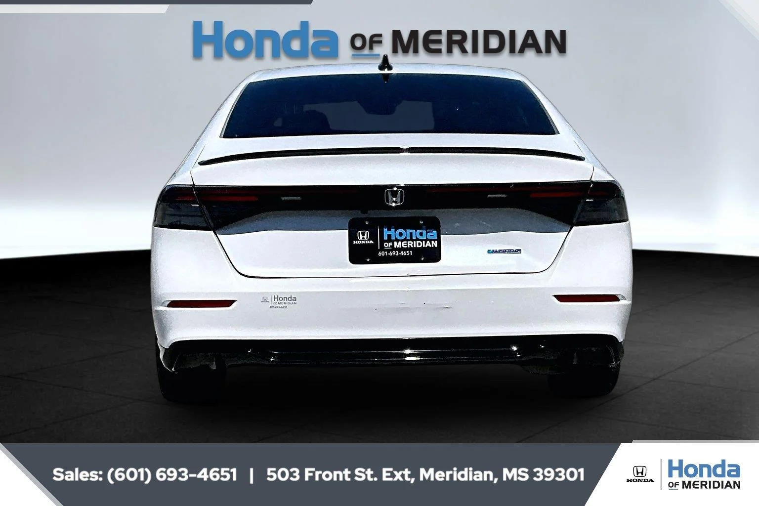 Used 2025 Platinum White Pearl Honda Sport-L image 4