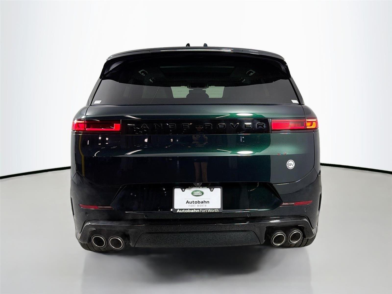 New 2026 British Racing Green LAND ROVER SV V8 635PS image 6