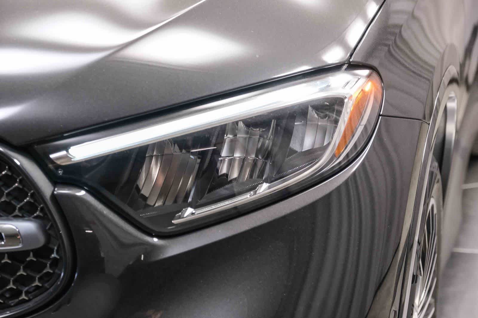 New 2026 Graphite Grey Metallic Mercedes-Benz GLC 300 image 53