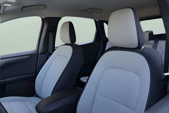 Used 2023 Red Ford Active image 12