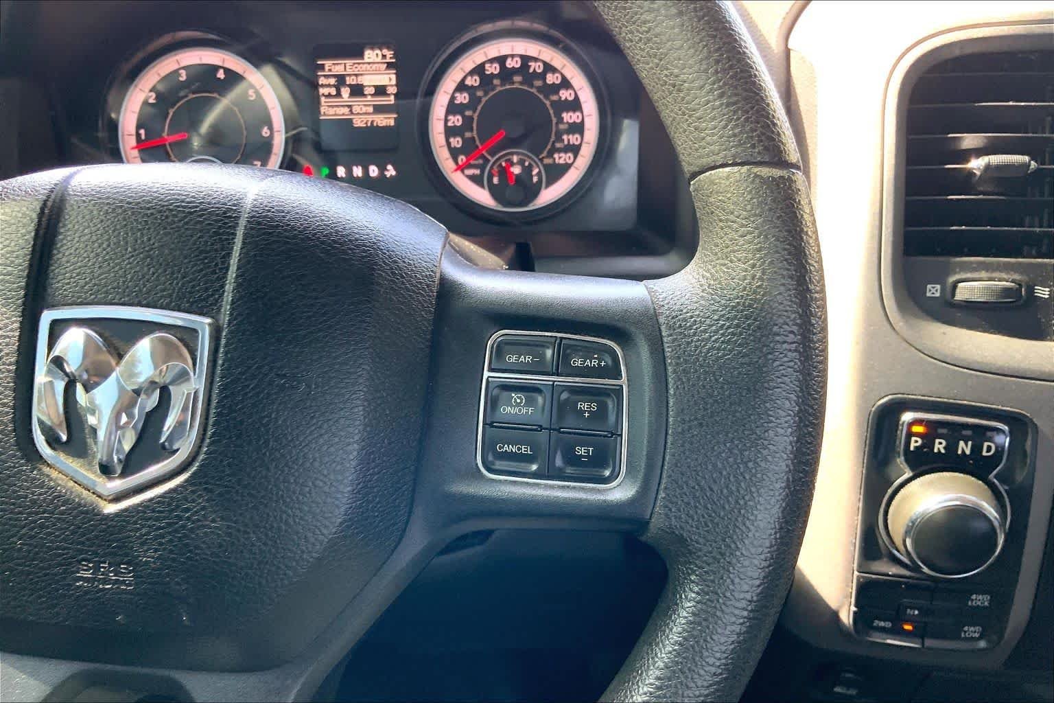 Used 2018 Granite Crystal Metallic Clearcoat Ram Tradesman image 25